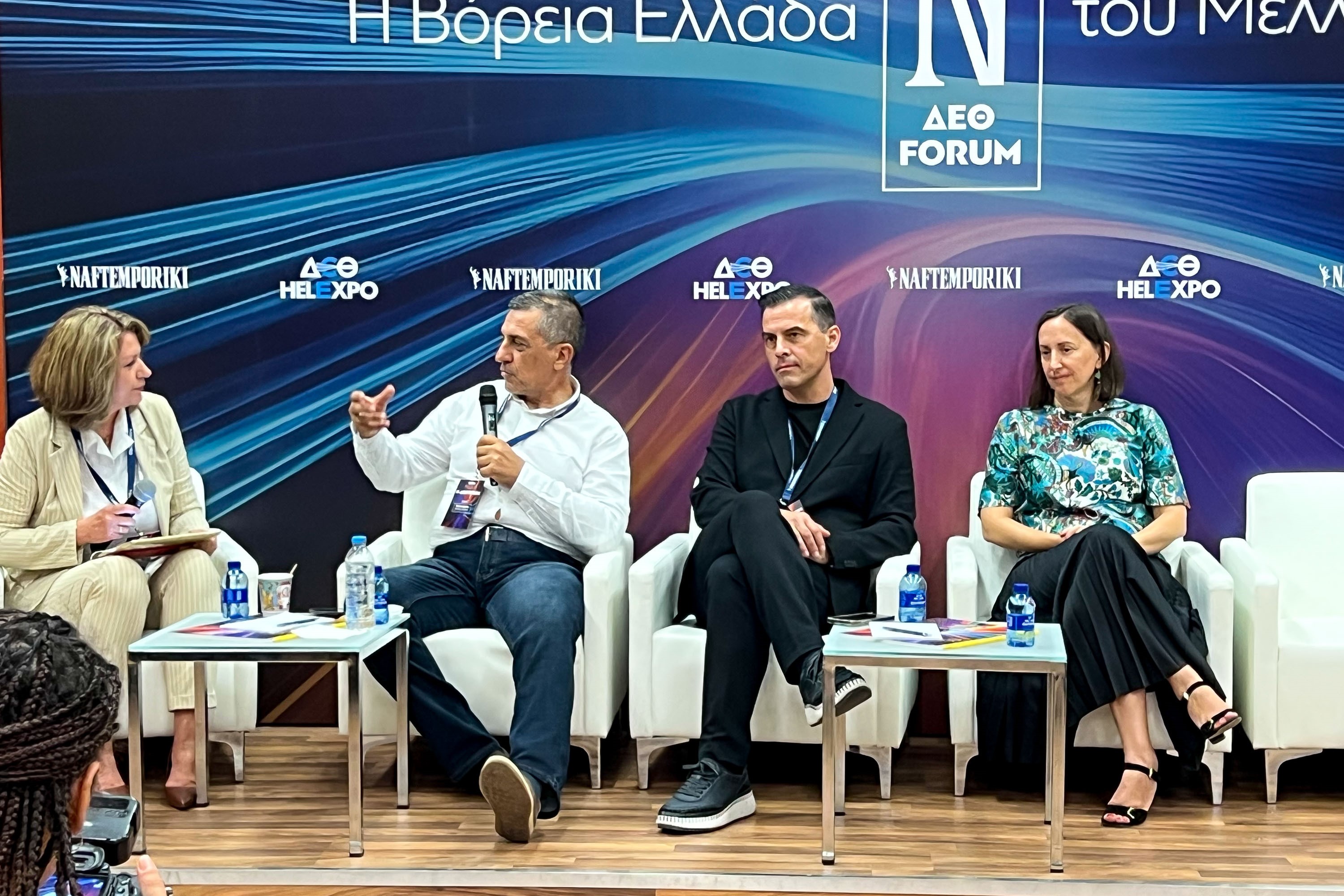 Διαδοχικές επαφές Κουρέτα στη Διεθνή Έκθεση Θεσσαλονίκης